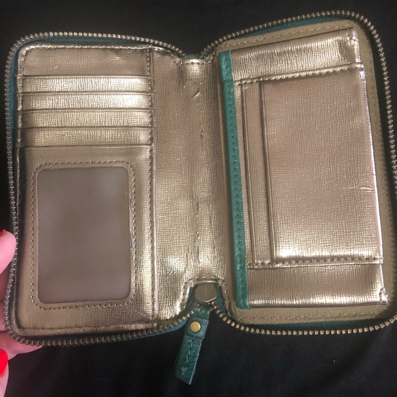 Emerald Green Fossil Wallet - Picture 3 of 4